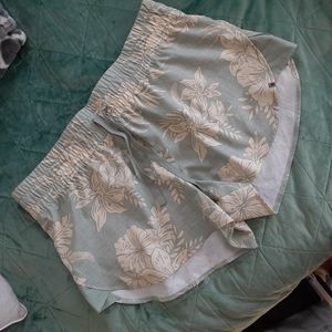 Hurley Dolphin Hem shorts Lg